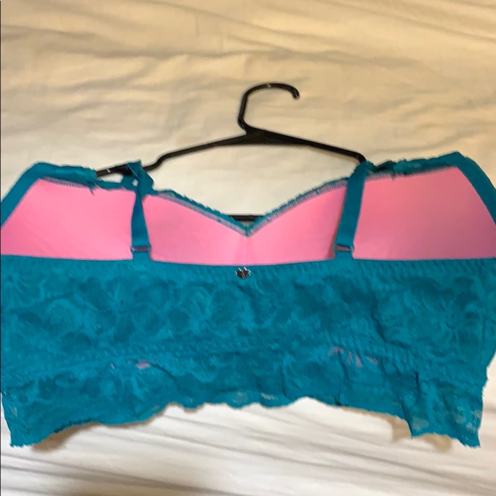 VS bra - Picture 2 of 3
